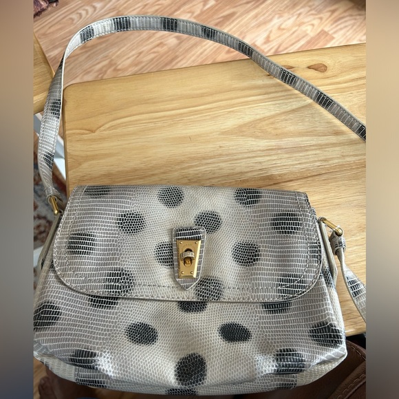 Marc By Marc Jacobs Handbags - 👛Marc by Marc Jacob crossbody purse